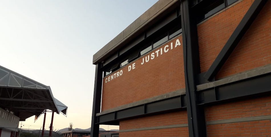 En ‘cuarentena’, proceso contra acusado de ordenar ataque con ácido a María Elena