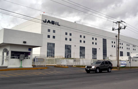 Utiliza Jabil vacíos legales para continuar operaciones en pandemia, denuncian