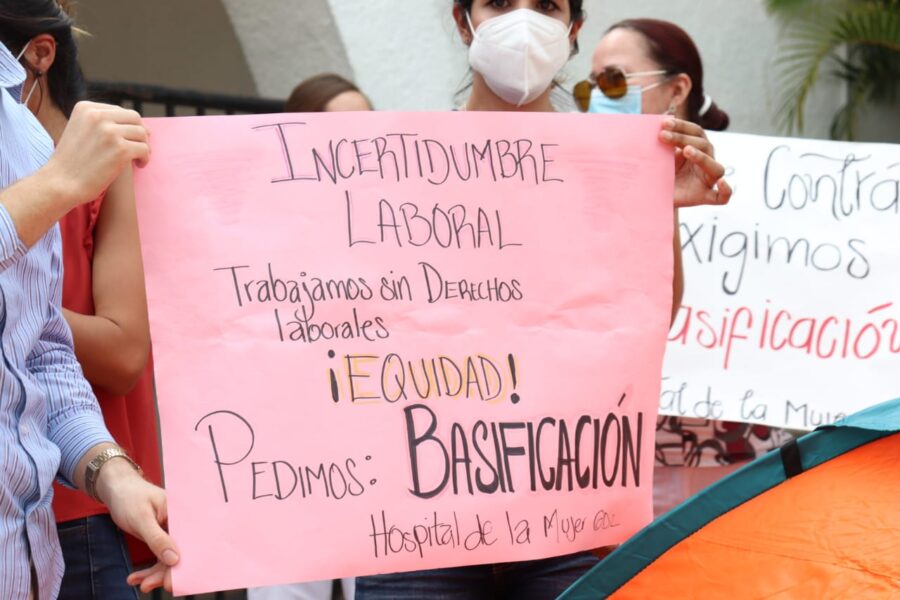 «Menos aplausos y más salario»: personal de Salud sin certeza laboral