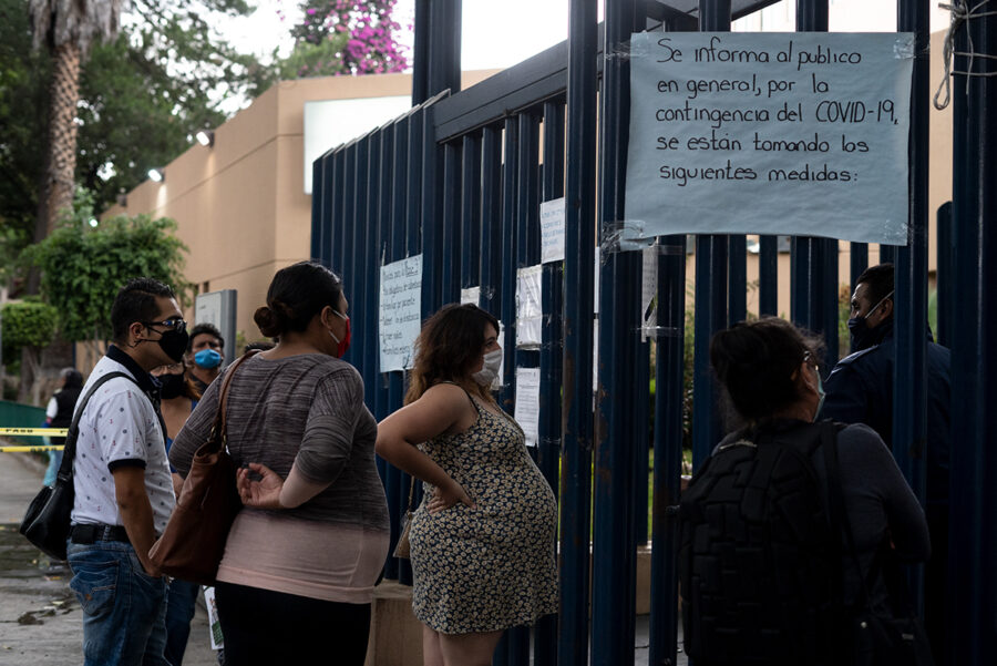 Mujeres embarazadas expuestas a más violencia obstétrica por Covid-19