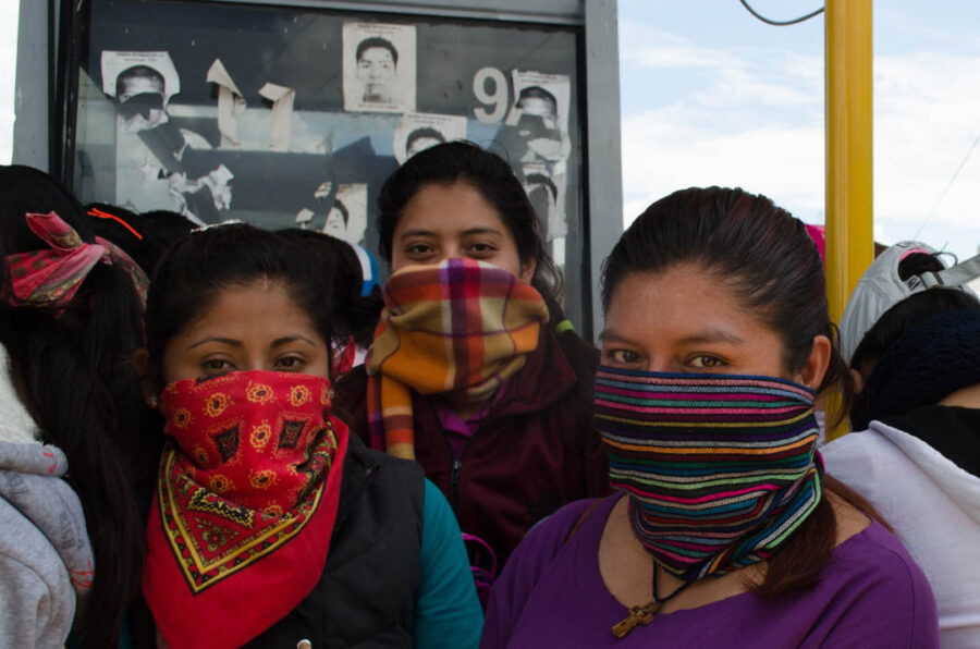 El gobierno abre en 1972 un programa piloto para que ingresaran mujeres a Ayotzinapa
