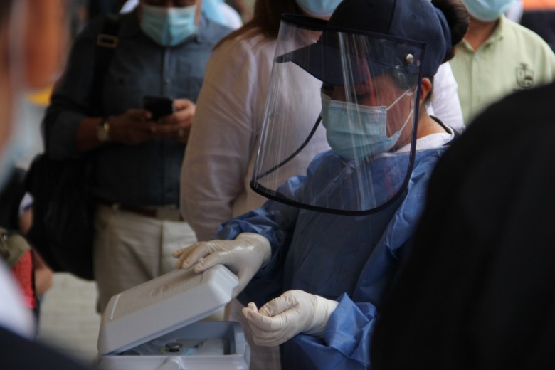 Aplicarán más de 16 mil vacunas contra la influenza en Zapotlán