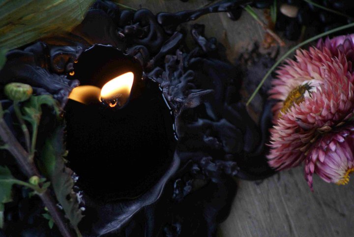 «Ser amigos de la muerte como de la vida»: acompañante a pie de cama