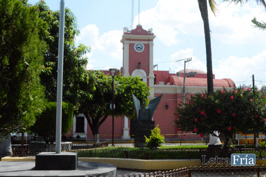 Tecolotlán | Por incrementos de casos de COVID-19 cerrarán oficinas de tesorería y catastro