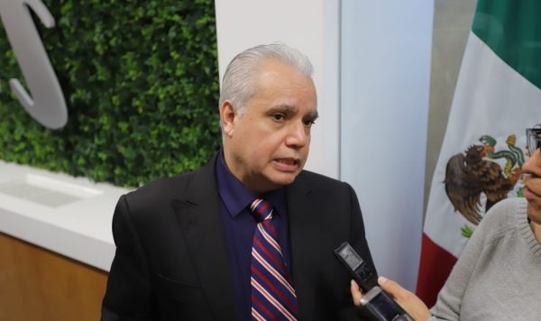 Renuncia Maclovio a secretaría del Ayuntamiento tras polémica por defensa a Aristeo