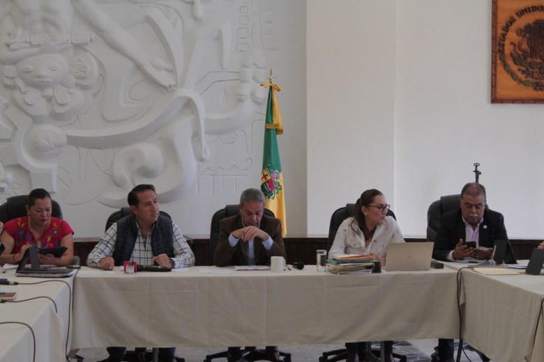 Pepe Guerrero y seis más piden licencia en Ayuntamiento de Zapotlán; buscarán otro cargo