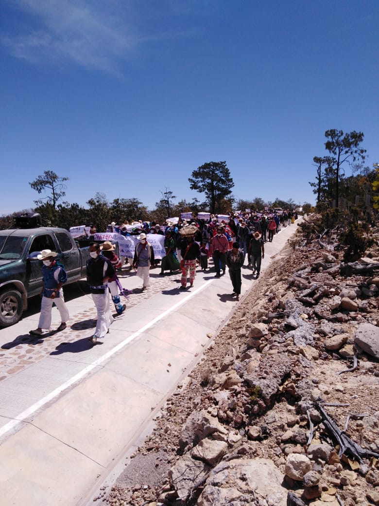 Protestan en Santa Catarina Cuexcomatitlán porque SIOP no termina obras