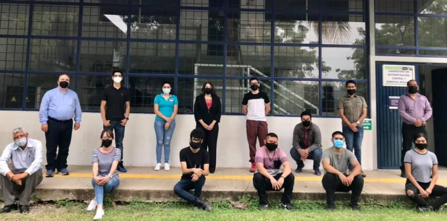 Después de un año, 148 alumnos volvieron a sus aulas en el CUCSur