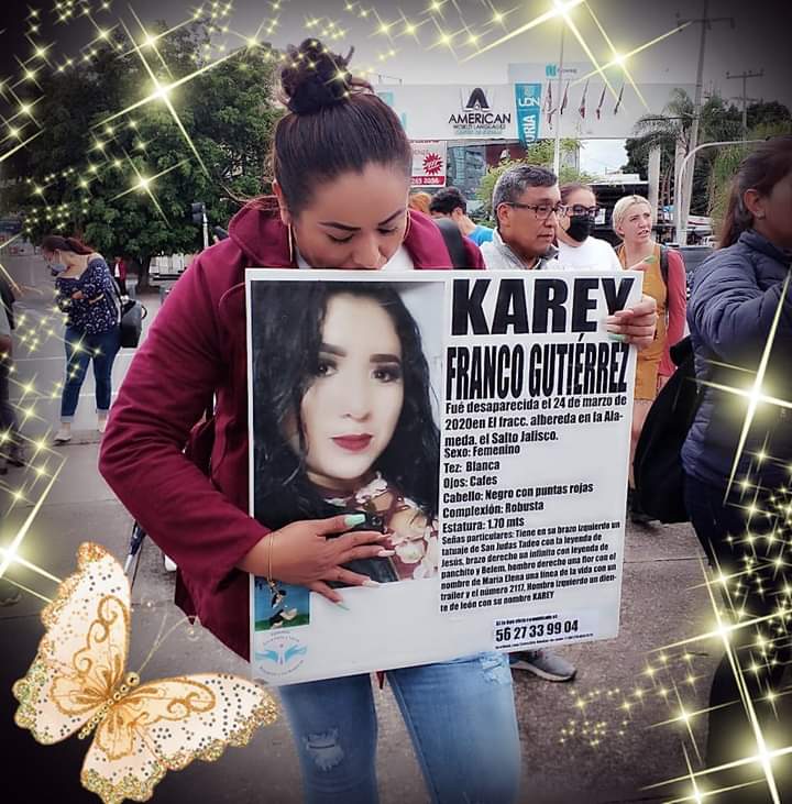 Sin rastros de Karey: Una búsqueda en solitario